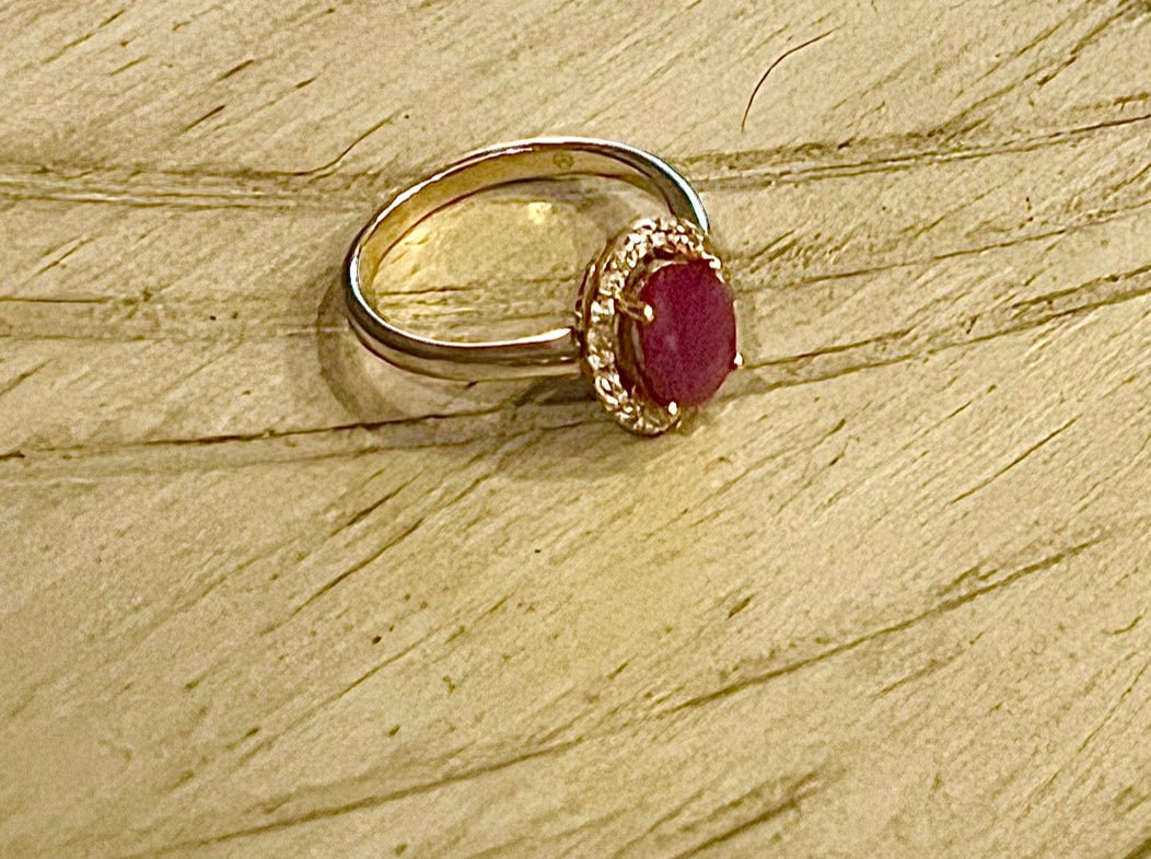 Genuine Natural Ruby and Diamond 14 carat gold ring - Sun Angel Jewelry